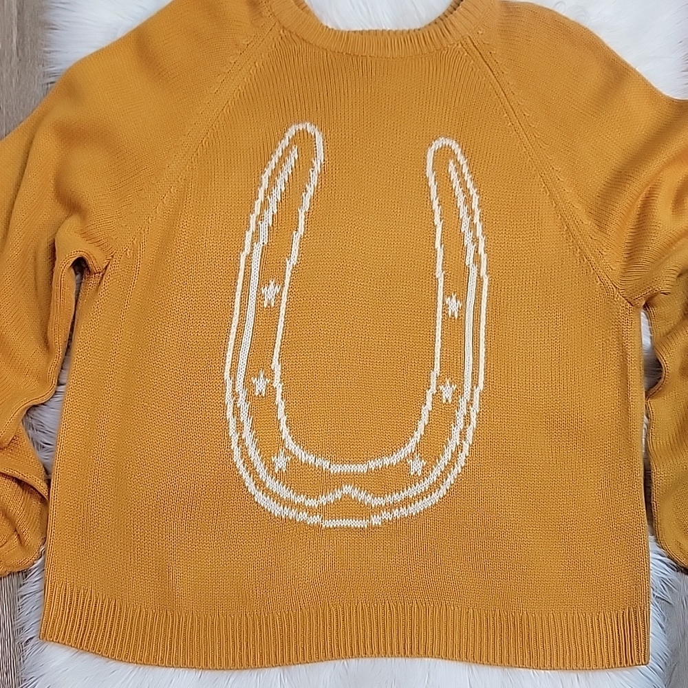 Wrangler Mustard Horseshoe Crewneck Sweater - Women - Picture 2 of 9